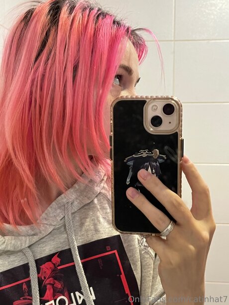 Catinhat7 erotische heiße galerie