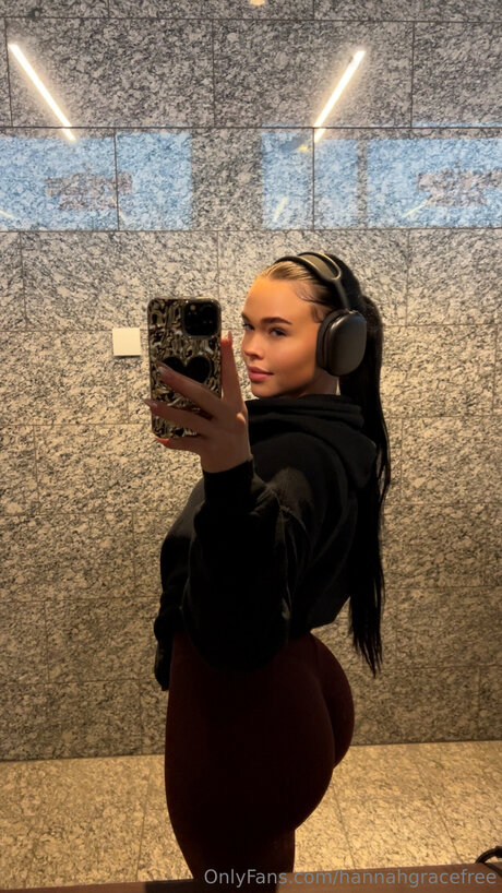 Hannahgracefree top pornographische foto