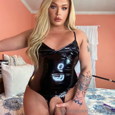 Onlykendramoore erotische porno galerien