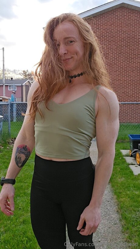 Fitlittleredhead erwachsene bild