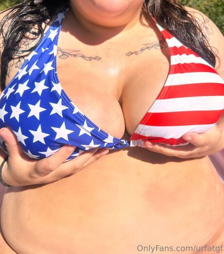 Urfatgf nackt hübsche fotos