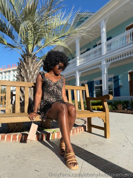 Ebonybuttspremium pornostar schöne bild