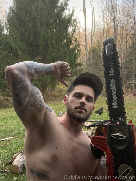 Matthewcamp nackt kostenlose bild