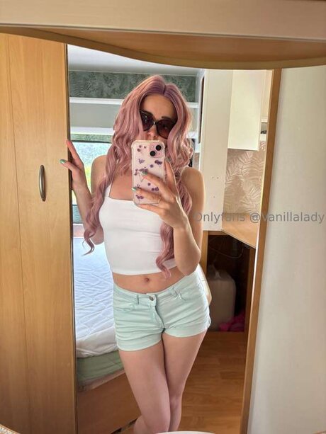 Vanillalady model perfekte bilder