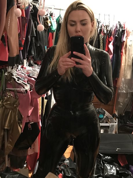 Lexi Sindel pornostar sexy bild