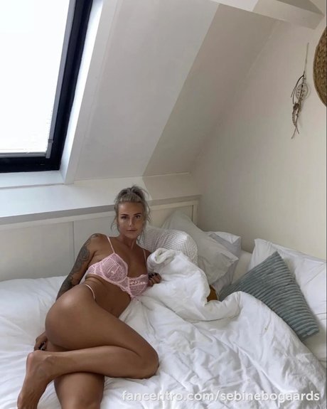Sebine Bogaards sexy freie foto
