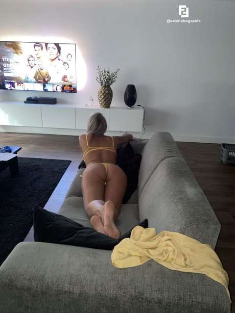 Sebine Bogaards hübsche perfekte bilder