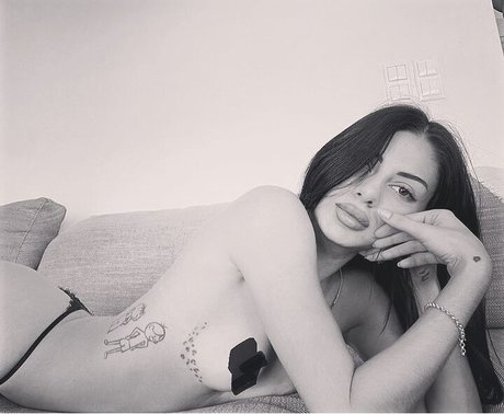 Sofia Filidou nacktheit pornographische galerien