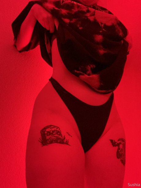 Sushia model sexy galerie