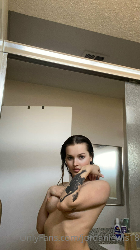 Sophomore Jordan nackt sexy archiv