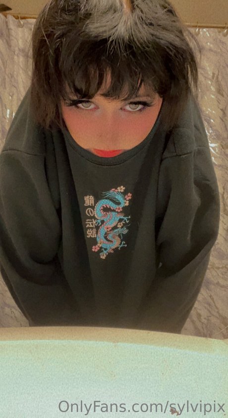 Sylvipix Young Goth Milf freie hd galerie