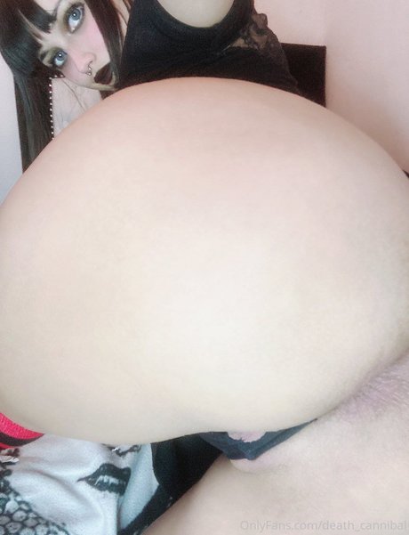 death sexy nacktheit archiv