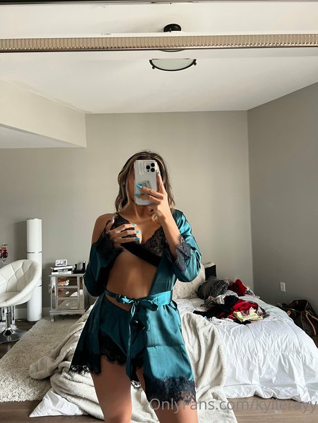 _Kylie Ray nackt top galerien