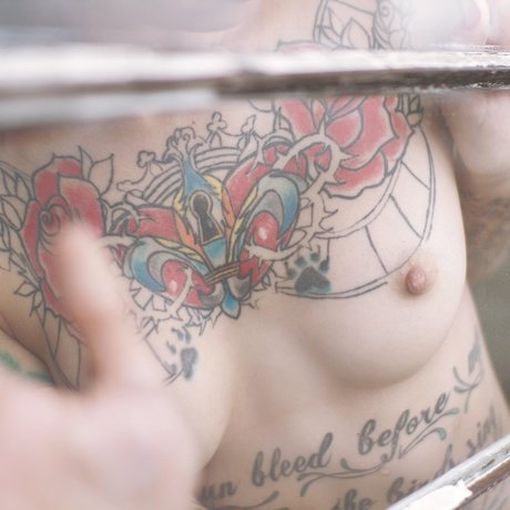 ladyboy kommt nur fans exklusive akt foto