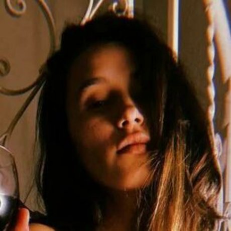 Nayvi Diaz kostenlose pornographische bilder