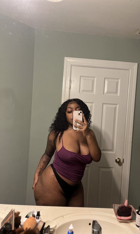 Lay Hollywood xxx nackt foto