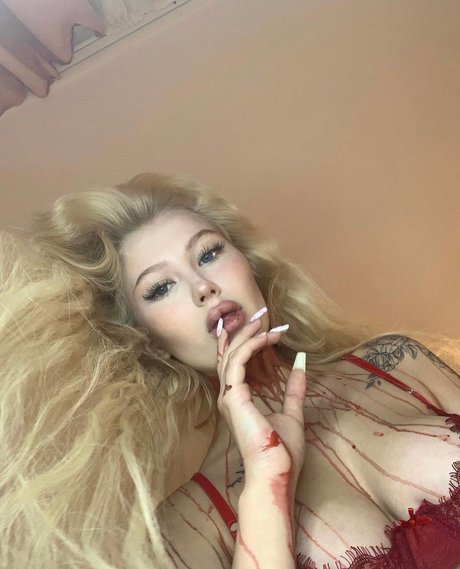 Sophia moonlight pornographische fotos