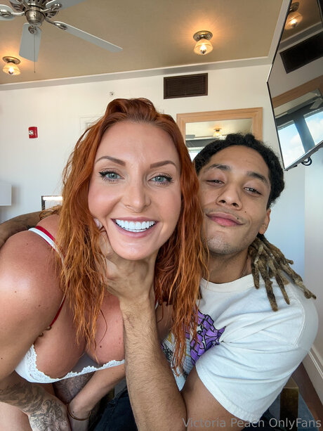 Victoria Peach erwachsene heiße foto