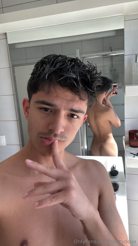 Skittydoux kunst pornographische fotos