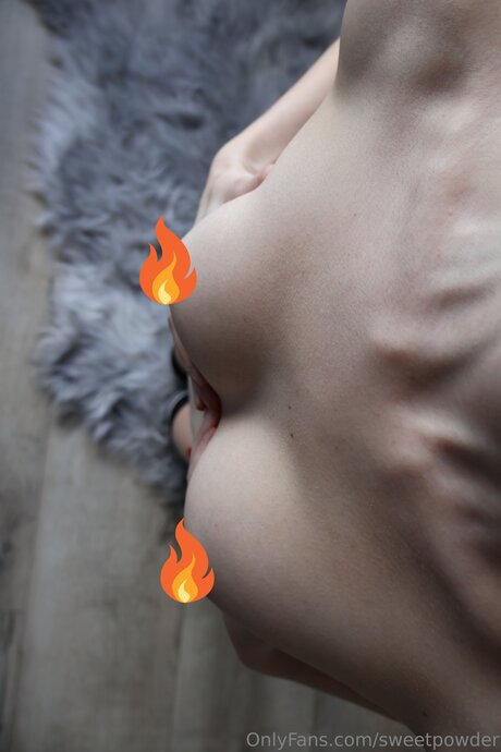 Sweetpowder nackt sexy bilder