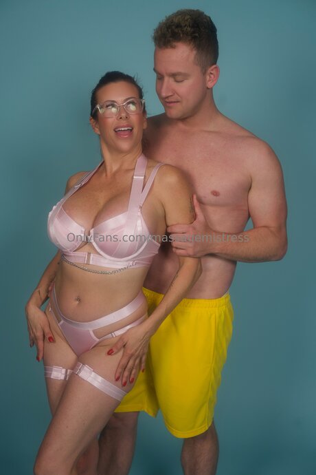 anal-milf-onlyfans exklusive xxx foto