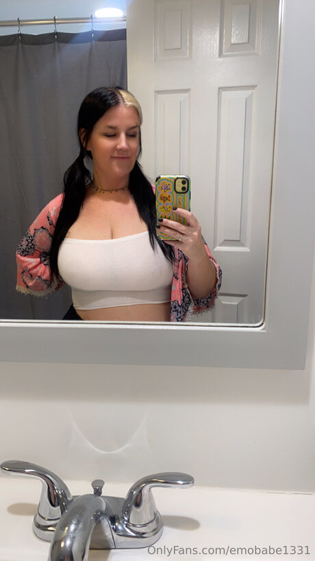 Emobabe1331 perfekte hübsche fotos