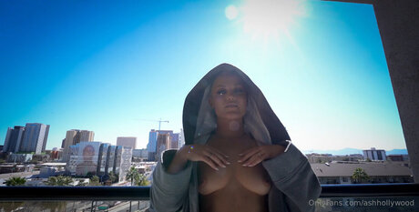 Ashhollywood schauspielerin xxx bild