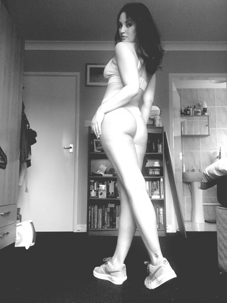 Miss Kl_ freie exklusive bilder