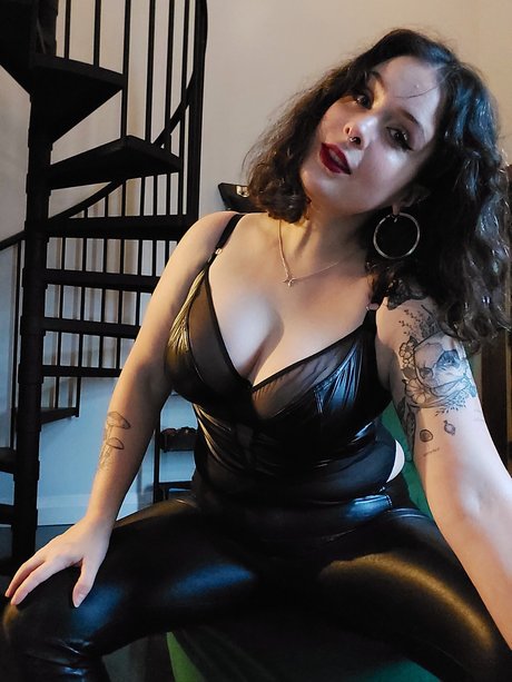 Alpha goddess aurora beste foto