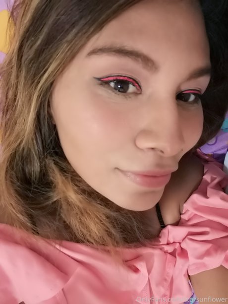 unterwürfige onlyfans erotische pornografische bild