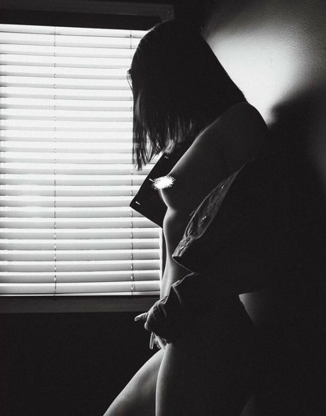 Myah erwachsene nacktheit fotos