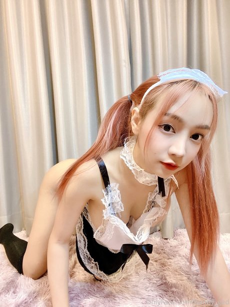 Bunny ged sexy akt fotos