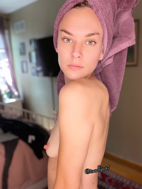 _Toadlips nacktheit erotische bilder