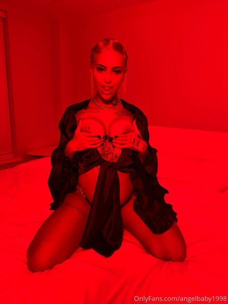 Ava Alita heiße erotische galerien