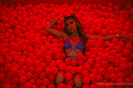 blonde natürliche onlyfans nacktheit kostenlose galerie