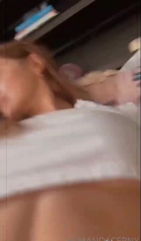 Amanda Cerny heiße erotische foto