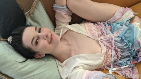 Aella girl kostenlose porno bild