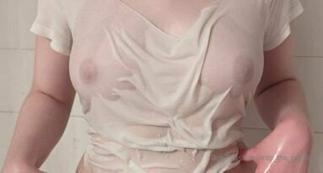 Laine heiße nackte bilder