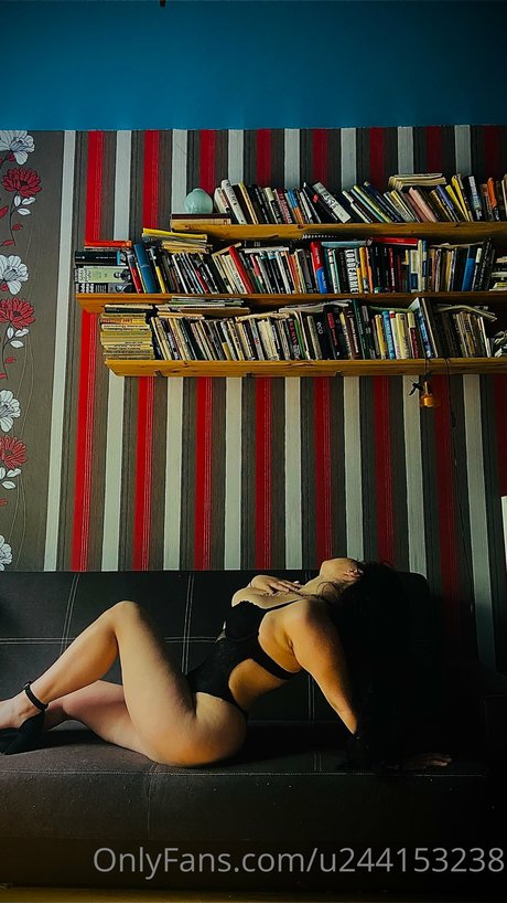 Zhanette hd nackt galerien