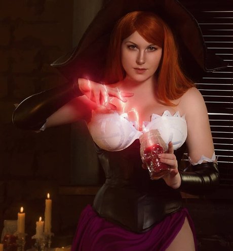 Zyunka Cosplay model nackten galerie