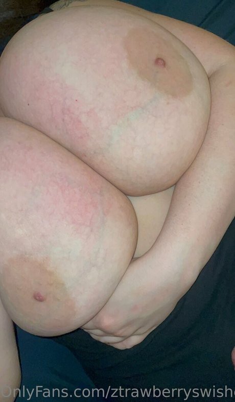 ztrawberryswisher akt fotos