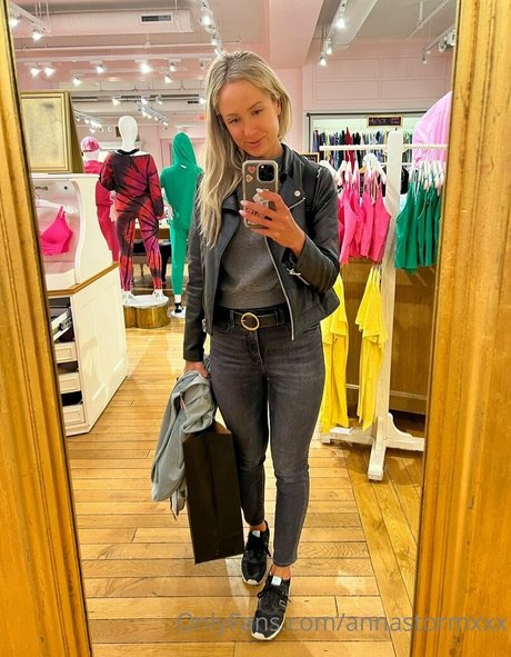 annastormxxx kostenlose nackte bild