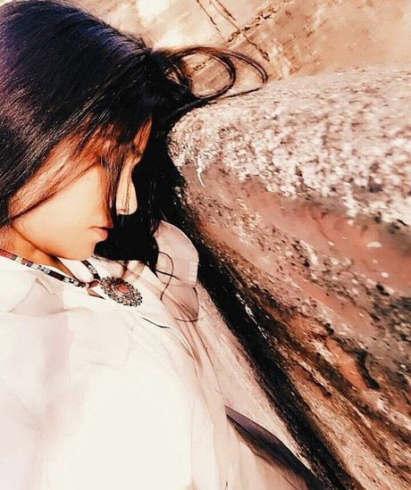 Zoya Rathore porno exklusive bild