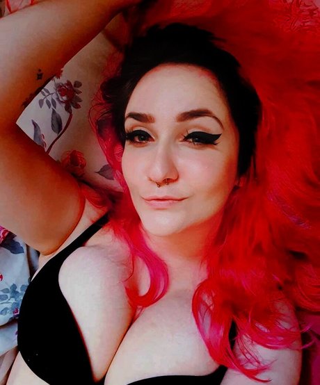 asmr ginger onlyfans xxx erotische bild