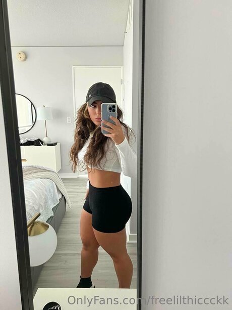 Lilthiccckktv exklusive nackt fotos