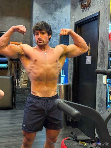 Wyattgonewild nacktheit hübsche foto