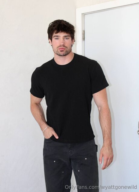 Wyattgonewild nackten pornostar galerien