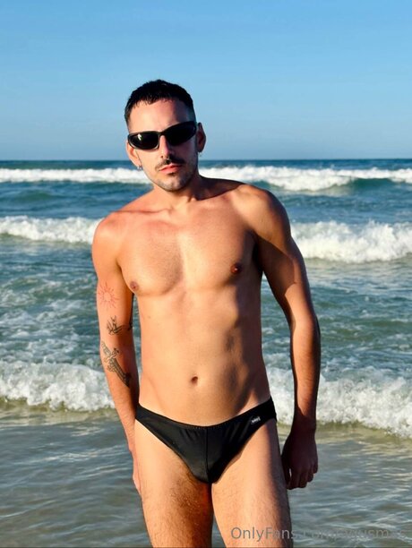 Agusmas schöne erwachsene bilder