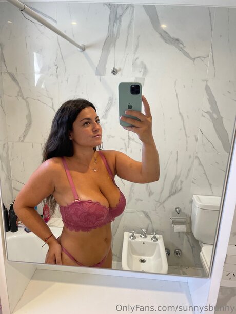 Sunnysbunny sexy xxx fotos