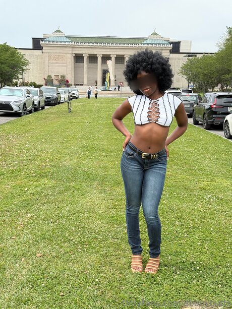 Ebonybutts kunst schöne galerie